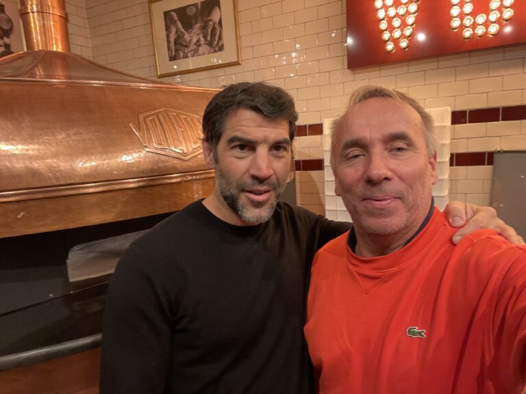 Un four à pizza électrique Gio Ø130 habillage cuivre pour le Volfoni Villenave-d’Ornon : l&rsquo;atout de choix de Mr Jérôme Filol