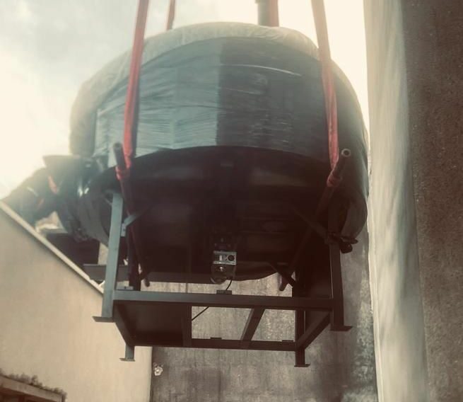 Vente et installation d’un four à pizza au feu de Bois, sole rotative Ø130 à La Roche-sur-Yon : Le mariage parfait entre tradition italienne et performance moderne