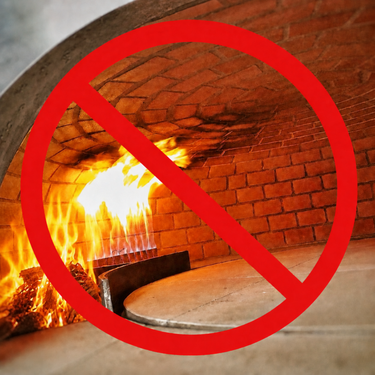 Interdiction du mélange Bois et Gaz dans un four à pizza sur le même foyer selon la réglementation française
